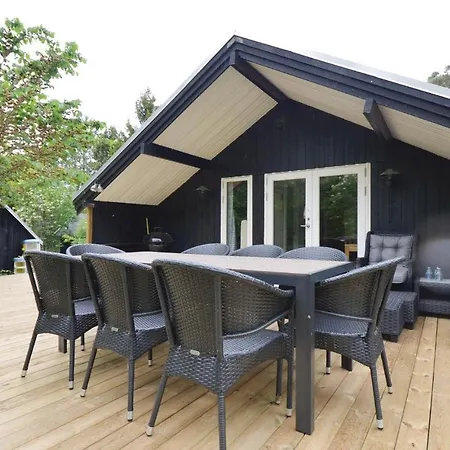 Three-bedroom Holiday In * Knebel