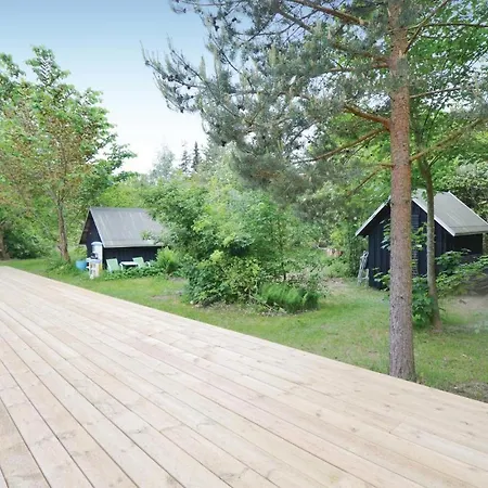 Сasa de vacaciones Three-bedroom Holiday In Knebel
